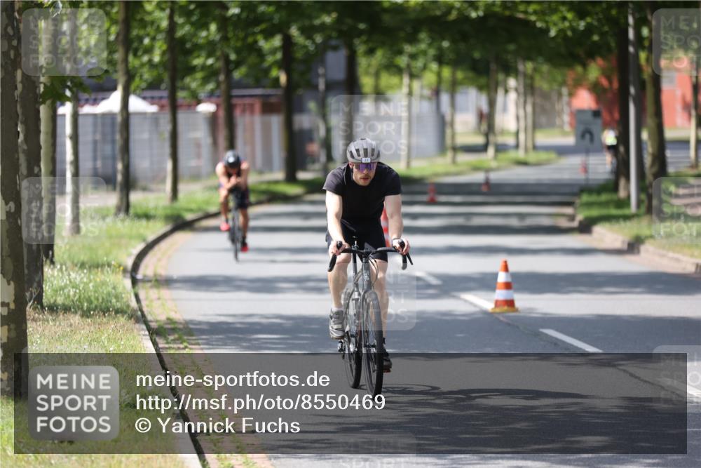 10.08.2025 - GEWOBA Citytriathlon Bremen Yannick Fuchs http://msf.ph/oto/8550469 10.08.2025 14:13:38 Radfahren 14, 26, 44, 112, 175 meine-sportfotos.de