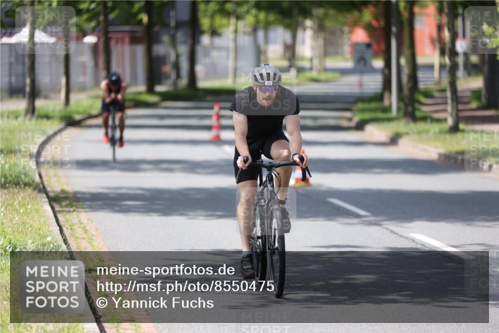 10.08.2025 - GEWOBA Citytriathlon Bremen Yannick Fuchs http://msf.ph/oto/8550475 10.08.2025 14:13:39 Radfahren 14, 26, 44, 112, 175 meine-sportfotos.de