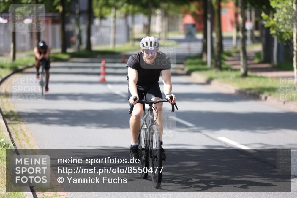 10.08.2025 - GEWOBA Citytriathlon Bremen Yannick Fuchs http://msf.ph/oto/8550477 10.08.2025 14:13:39 Radfahren 14, 26, 44, 112, 175 meine-sportfotos.de