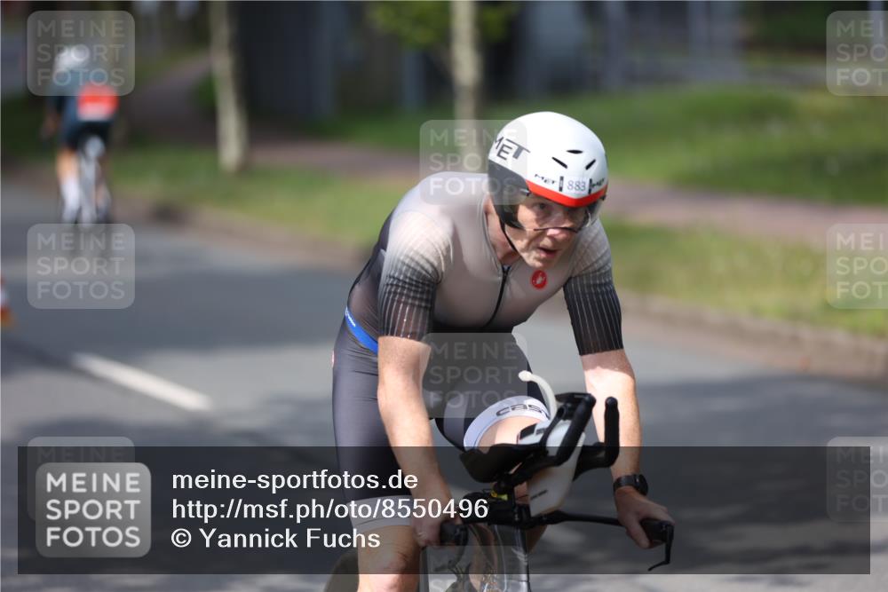10.08.2025 - GEWOBA Citytriathlon Bremen Yannick Fuchs http://msf.ph/oto/8550496 10.08.2025 12:24:28 Radfahren 557, 613, 623, 650, 660, 705, 723, 724, 779, 809, 883, 925, 944, 964, 1006, 1036 meine-sportfotos.de