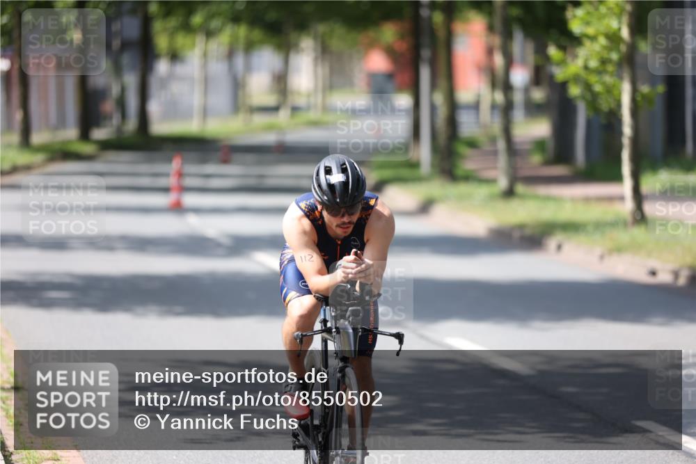 10.08.2025 - GEWOBA Citytriathlon Bremen Yannick Fuchs http://msf.ph/oto/8550502 10.08.2025 14:13:42 Radfahren 14, 44, 112 meine-sportfotos.de