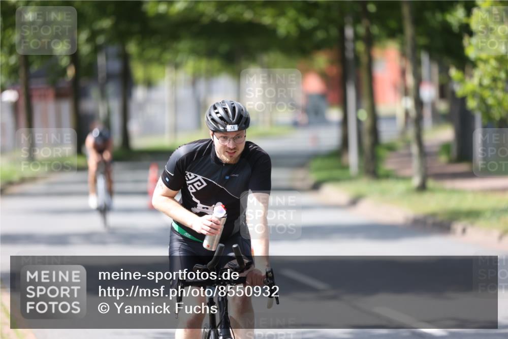 10.08.2025 - GEWOBA Citytriathlon Bremen Yannick Fuchs http://msf.ph/oto/8550932 10.08.2025 14:15:51 Radfahren 43, 72, 74, 98, 129, 187, 271 meine-sportfotos.de