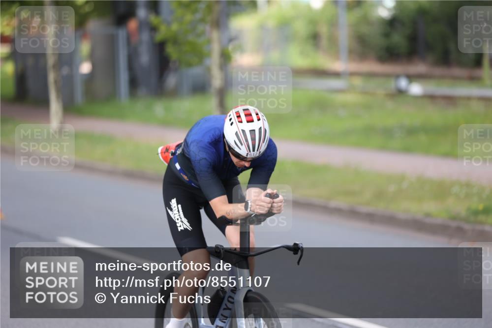 10.08.2025 - GEWOBA Citytriathlon Bremen Yannick Fuchs http://msf.ph/oto/8551107 10.08.2025 12:28:21 Radfahren 612, 625, 651, 685, 748, 812, 816, 828, 898, 907, 941, 980 meine-sportfotos.de