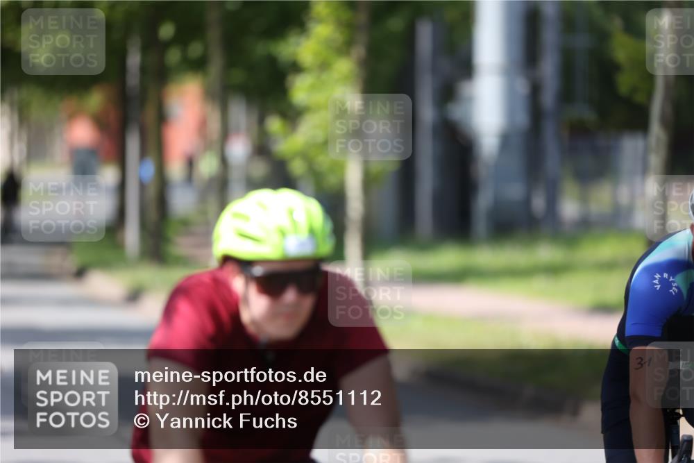 10.08.2025 - GEWOBA Citytriathlon Bremen Yannick Fuchs http://msf.ph/oto/8551112 10.08.2025 14:16:31 Radfahren 31, 38, 48, 57, 63, 64, 121, 144, 152, 173 meine-sportfotos.de