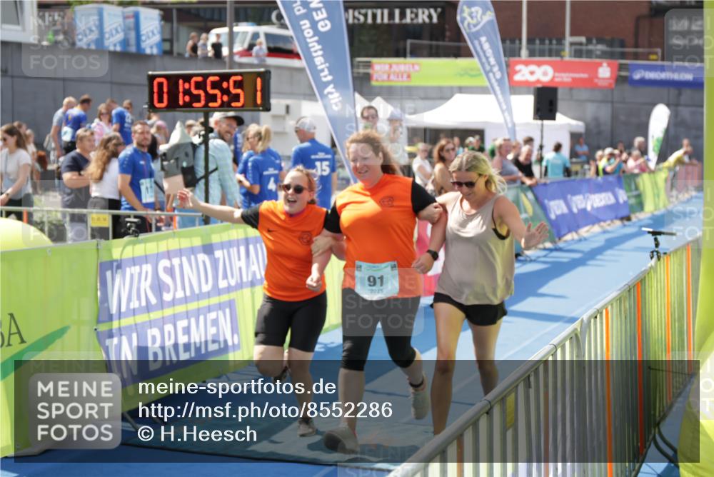 10.08.2025 - GEWOBA Citytriathlon Bremen H.Heesch http://msf.ph/oto/8552286 10.08.2025 11:59:33 Ziel 91 meine-sportfotos.de