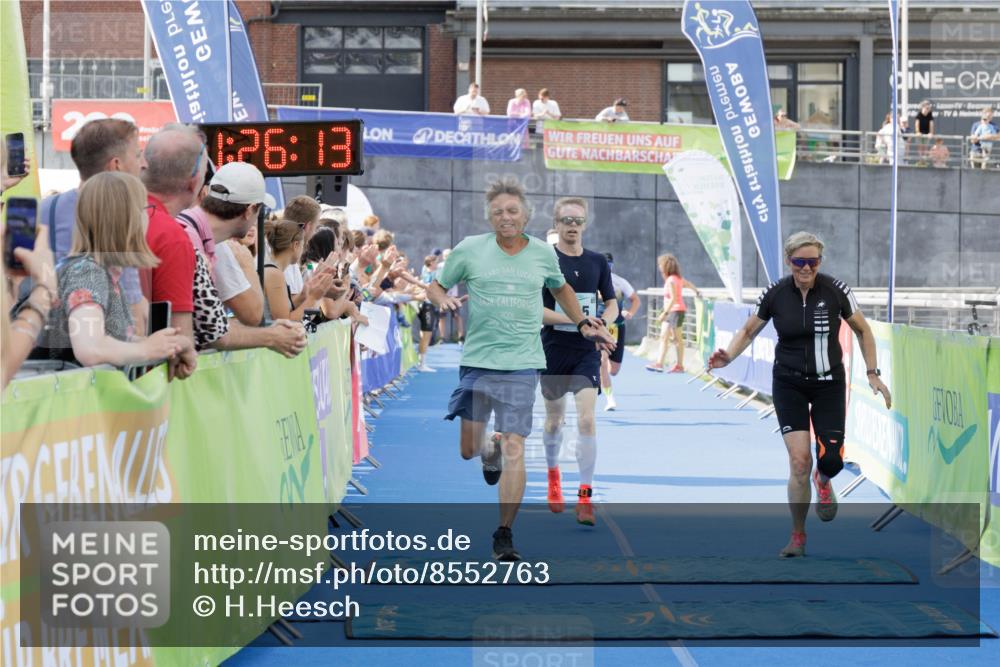 10.08.2025 - GEWOBA Citytriathlon Bremen H.Heesch http://msf.ph/oto/8552763 10.08.2025 11:29:55 Ziel 119, 185, 241, 350, 380, 404, 405 meine-sportfotos.de