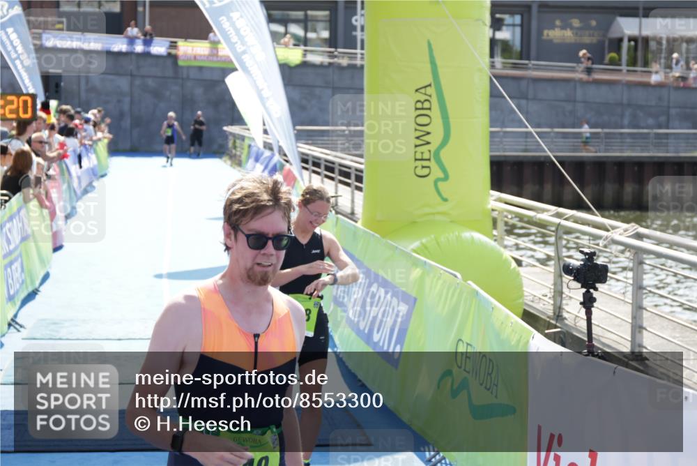 10.08.2025 - GEWOBA Citytriathlon Bremen H.Heesch http://msf.ph/oto/8553300 10.08.2025 15:44:24 Ziel 149, 398 meine-sportfotos.de
