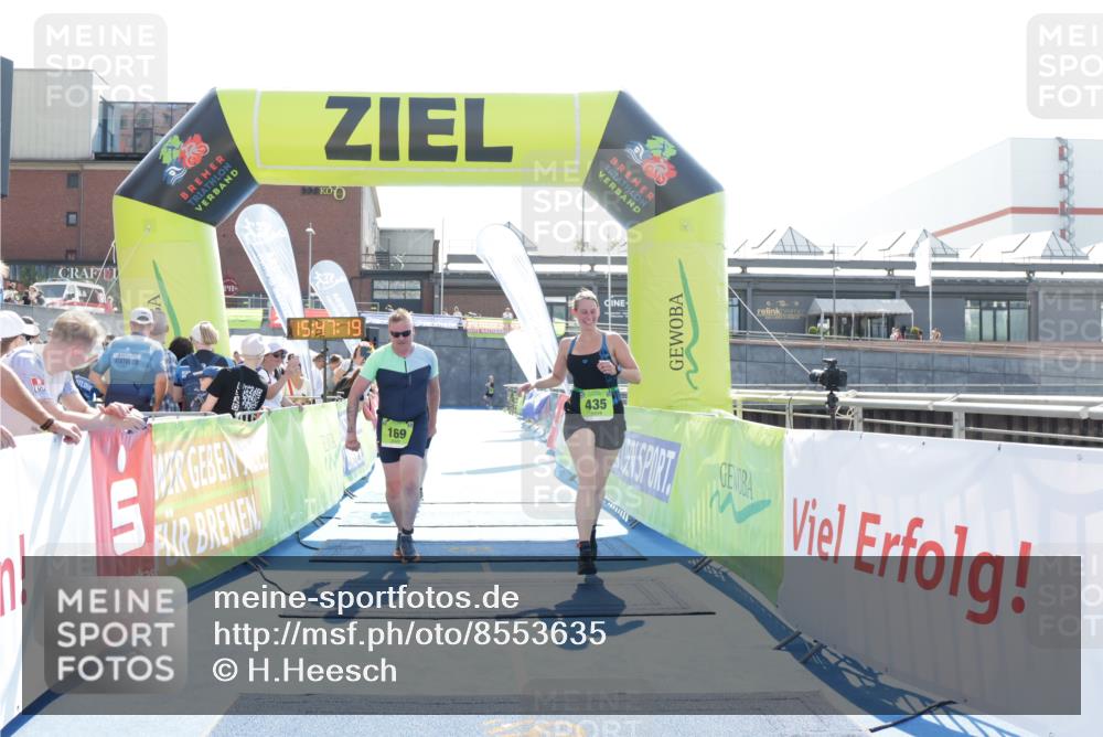 10.08.2025 - GEWOBA Citytriathlon Bremen H.Heesch http://msf.ph/oto/8553635 10.08.2025 15:47:23 Ziel 169, 420, 435 meine-sportfotos.de