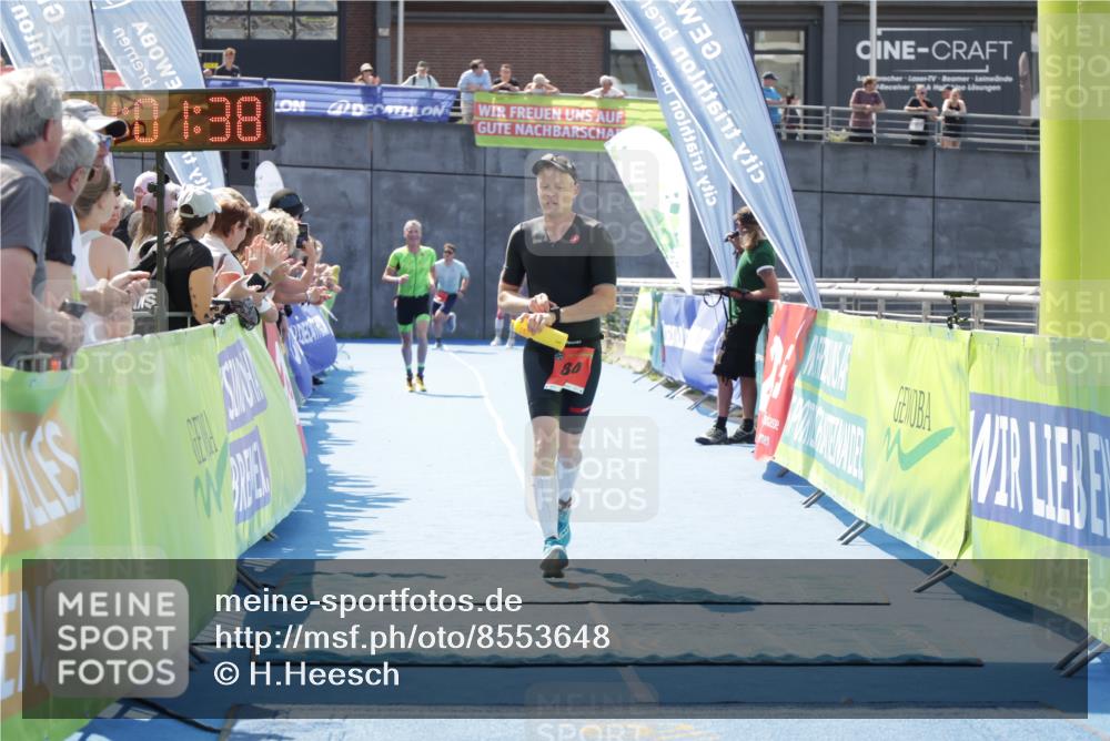 10.08.2025 - GEWOBA Citytriathlon Bremen H.Heesch http://msf.ph/oto/8553648 10.08.2025 14:01:42 Ziel 846 meine-sportfotos.de