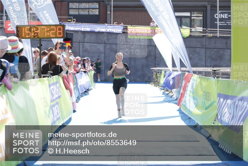 10.08.2025 - GEWOBA Citytriathlon Bremen H.Heesch http://msf.ph/oto/8553649 10.08.2025 15:47:32 Ziel 354 meine-sportfotos.de