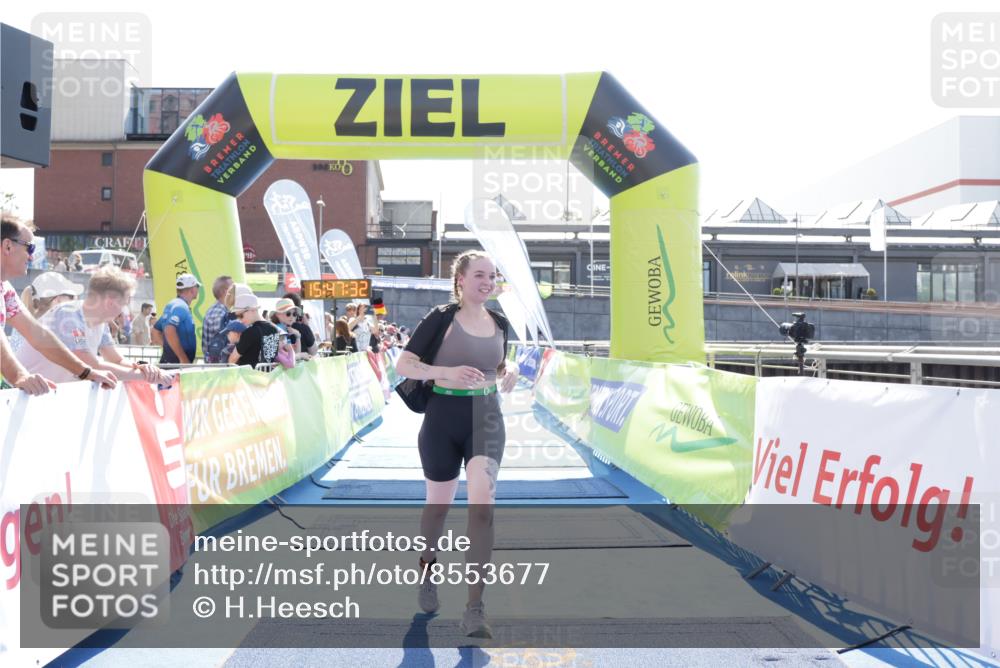 10.08.2025 - GEWOBA Citytriathlon Bremen H.Heesch http://msf.ph/oto/8553677 10.08.2025 15:47:36 Ziel 354 meine-sportfotos.de