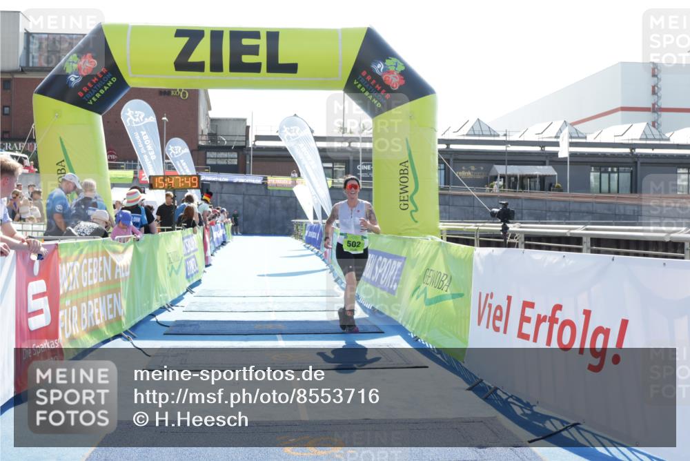10.08.2025 - GEWOBA Citytriathlon Bremen H.Heesch http://msf.ph/oto/8553716 10.08.2025 15:47:53 Ziel 502 meine-sportfotos.de