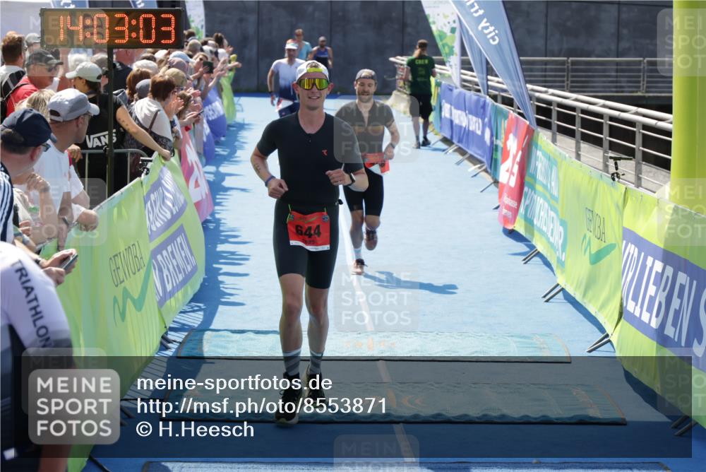 10.08.2025 - GEWOBA Citytriathlon Bremen H.Heesch http://msf.ph/oto/8553871 10.08.2025 14:03:07 Ziel 644, 768, 799 meine-sportfotos.de