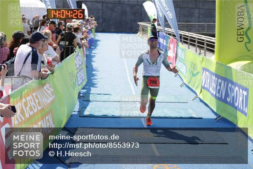10.08.2025 - GEWOBA Citytriathlon Bremen H.Heesch http://msf.ph/oto/8553973 10.08.2025 14:04:30 Ziel 769 meine-sportfotos.de