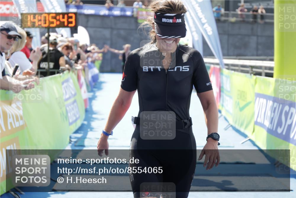 10.08.2025 - GEWOBA Citytriathlon Bremen H.Heesch http://msf.ph/oto/8554065 10.08.2025 14:05:46 Ziel 628, 839, 973 meine-sportfotos.de