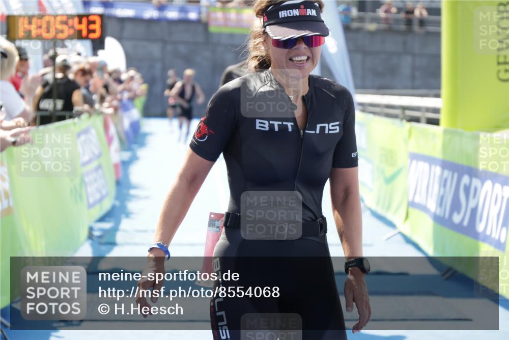 10.08.2025 - GEWOBA Citytriathlon Bremen H.Heesch http://msf.ph/oto/8554068 10.08.2025 14:05:47 Ziel 628, 668, 839, 973 meine-sportfotos.de