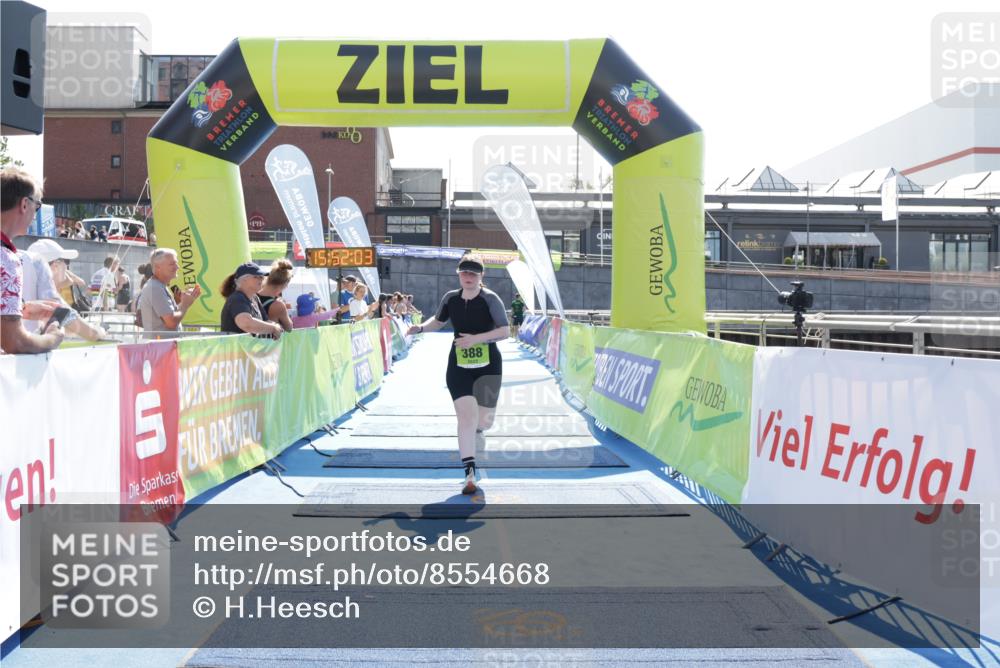 10.08.2025 - GEWOBA Citytriathlon Bremen H.Heesch http://msf.ph/oto/8554668 10.08.2025 15:52:07 Ziel 388 meine-sportfotos.de