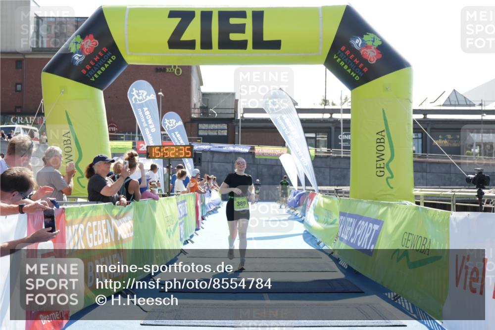 10.08.2025 - GEWOBA Citytriathlon Bremen H.Heesch http://msf.ph/oto/8554784 10.08.2025 15:52:39 Ziel 339, 380 meine-sportfotos.de