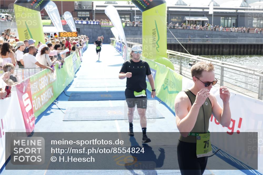 10.08.2025 - GEWOBA Citytriathlon Bremen H.Heesch http://msf.ph/oto/8554824 10.08.2025 15:20:40 Ziel 20, 47, 50, 69, 76 meine-sportfotos.de
