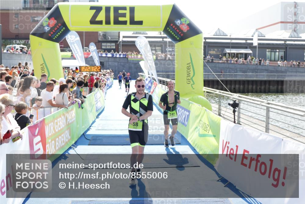 10.08.2025 - GEWOBA Citytriathlon Bremen H.Heesch http://msf.ph/oto/8555006 10.08.2025 15:21:26 Ziel 58, 90, 147, 242, 289, 484 meine-sportfotos.de