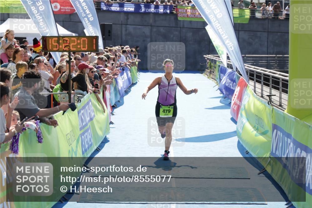 10.08.2025 - GEWOBA Citytriathlon Bremen H.Heesch http://msf.ph/oto/8555077 10.08.2025 15:22:05 Ziel 36, 479 meine-sportfotos.de