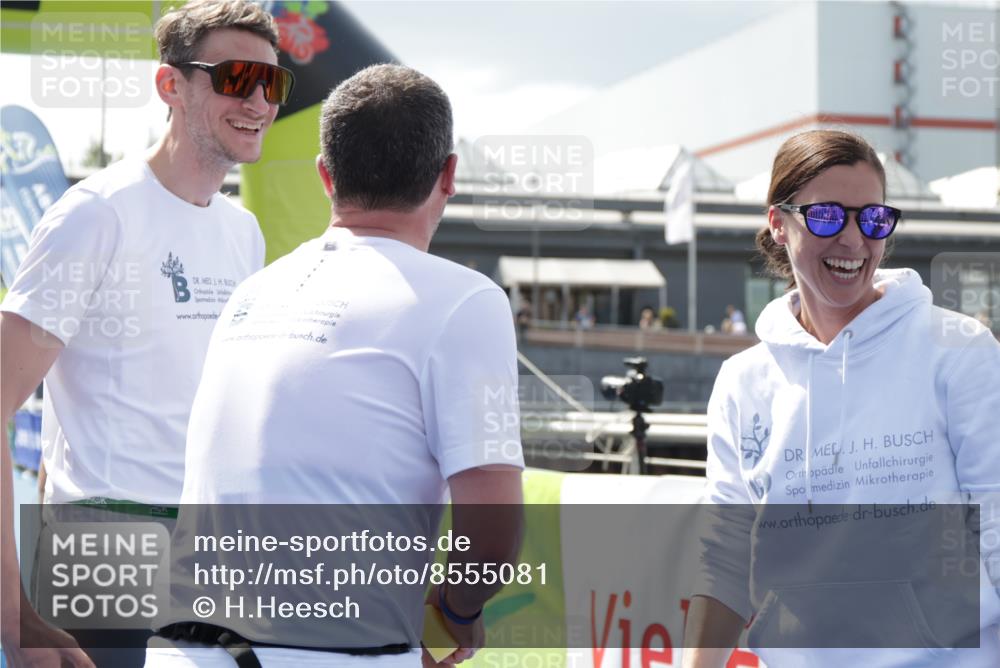 10.08.2025 - GEWOBA Citytriathlon Bremen H.Heesch http://msf.ph/oto/8555081 10.08.2025 14:15:09 Ziel 642, 1029 meine-sportfotos.de