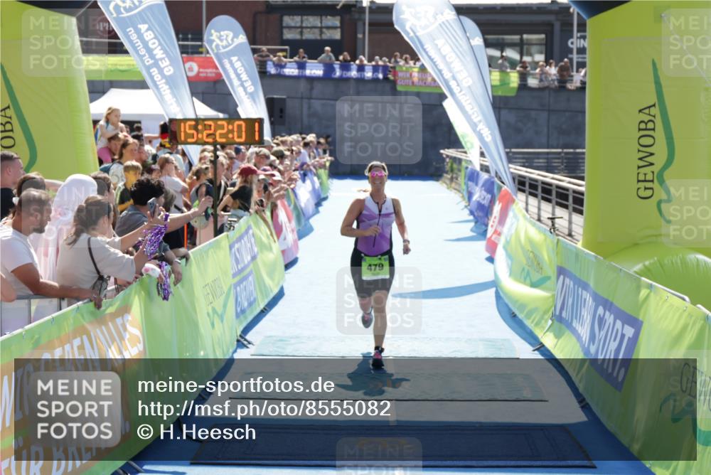 10.08.2025 - GEWOBA Citytriathlon Bremen H.Heesch http://msf.ph/oto/8555082 10.08.2025 15:22:05 Ziel 36, 479 meine-sportfotos.de