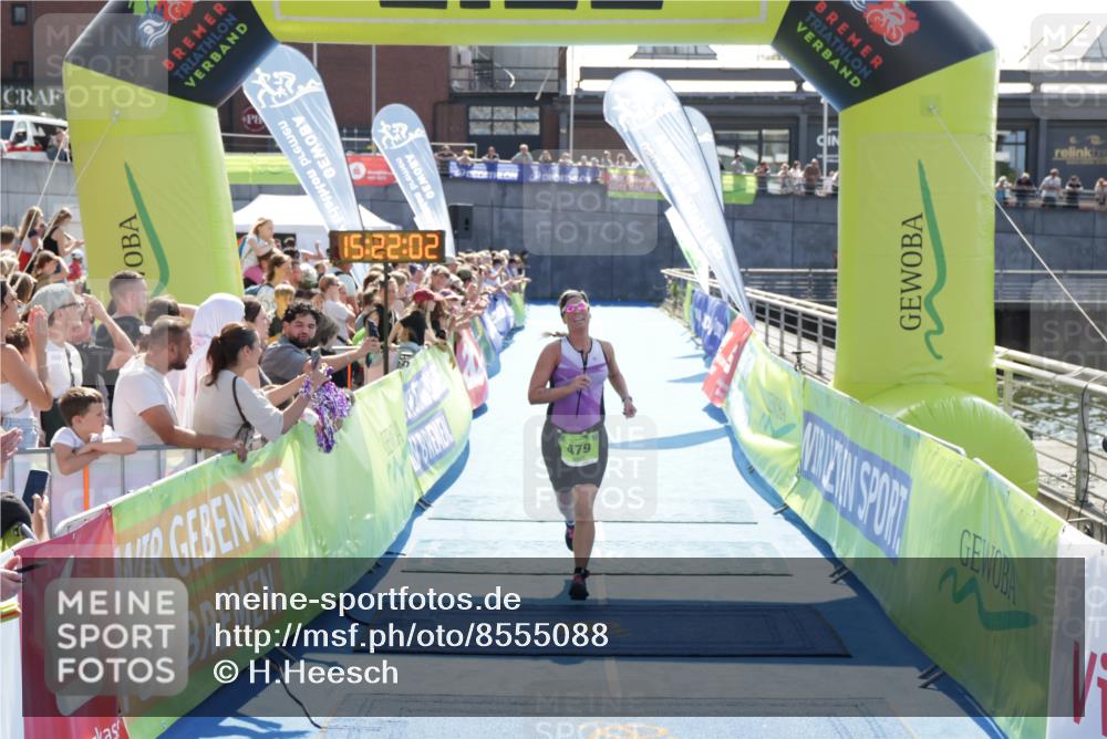 10.08.2025 - GEWOBA Citytriathlon Bremen H.Heesch http://msf.ph/oto/8555088 10.08.2025 15:22:06 Ziel 36, 479 meine-sportfotos.de
