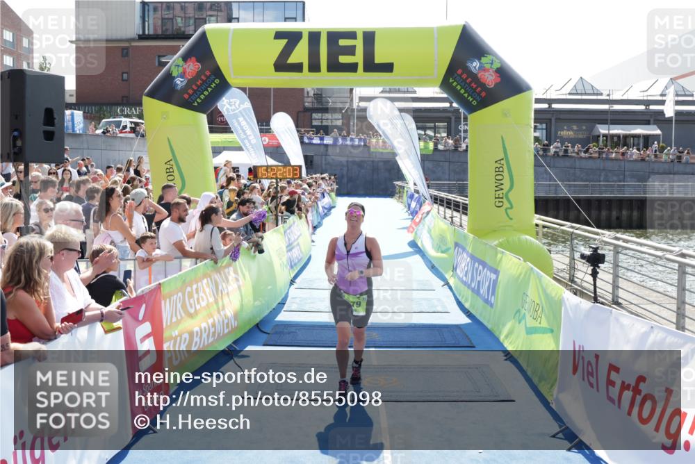 10.08.2025 - GEWOBA Citytriathlon Bremen H.Heesch http://msf.ph/oto/8555098 10.08.2025 15:22:07 Ziel 479 meine-sportfotos.de