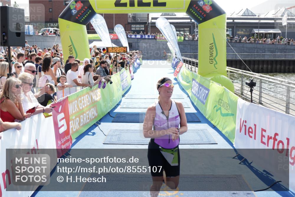 10.08.2025 - GEWOBA Citytriathlon Bremen H.Heesch http://msf.ph/oto/8555107 10.08.2025 15:22:08 Ziel 479 meine-sportfotos.de