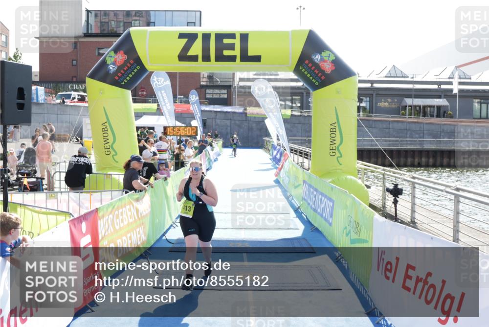 10.08.2025 - GEWOBA Citytriathlon Bremen H.Heesch http://msf.ph/oto/8555182 10.08.2025 15:56:06 Ziel 413 meine-sportfotos.de