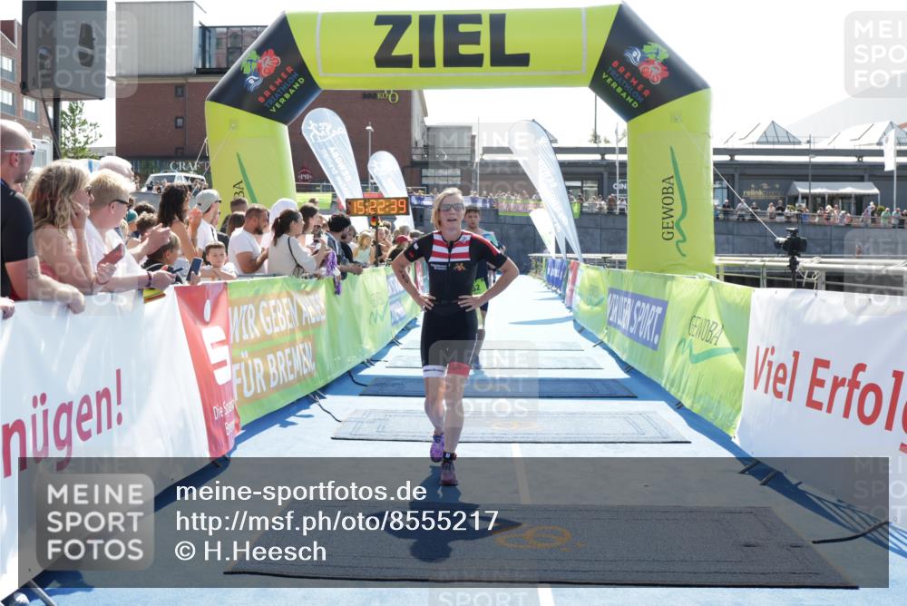 10.08.2025 - GEWOBA Citytriathlon Bremen H.Heesch http://msf.ph/oto/8555217 10.08.2025 15:22:43 Ziel 52, 246, 480 meine-sportfotos.de
