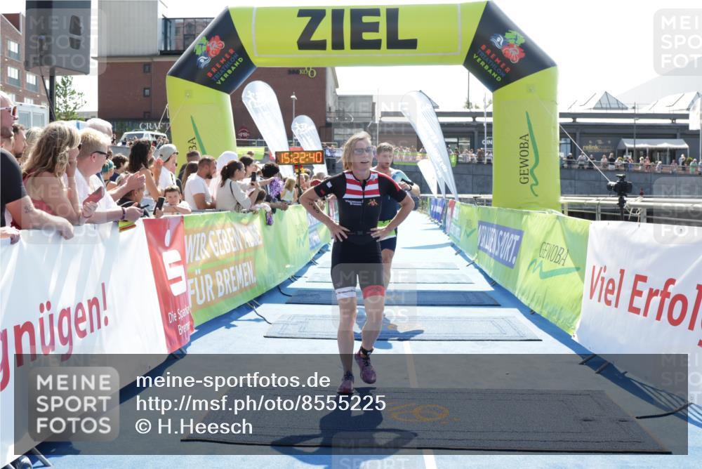 10.08.2025 - GEWOBA Citytriathlon Bremen H.Heesch http://msf.ph/oto/8555225 10.08.2025 15:22:44 Ziel 52, 246, 480 meine-sportfotos.de