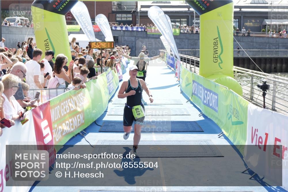 10.08.2025 - GEWOBA Citytriathlon Bremen H.Heesch http://msf.ph/oto/8555504 10.08.2025 15:24:15 Ziel 18, 84, 152, 478 meine-sportfotos.de