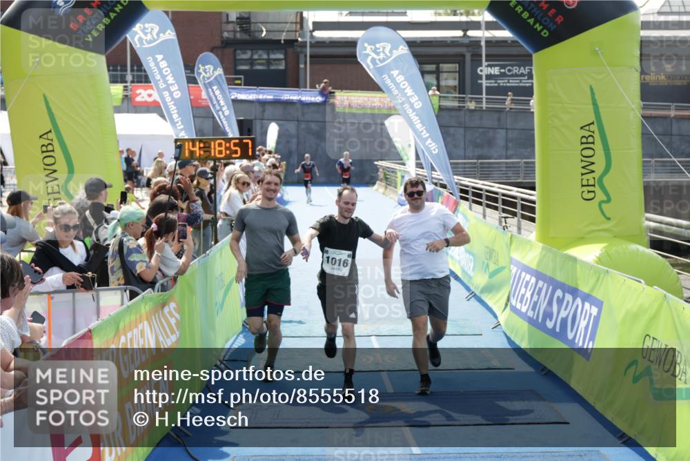 10.08.2025 - GEWOBA Citytriathlon Bremen H.Heesch http://msf.ph/oto/8555518 10.08.2025 14:19:00 Ziel 607, 1016 meine-sportfotos.de