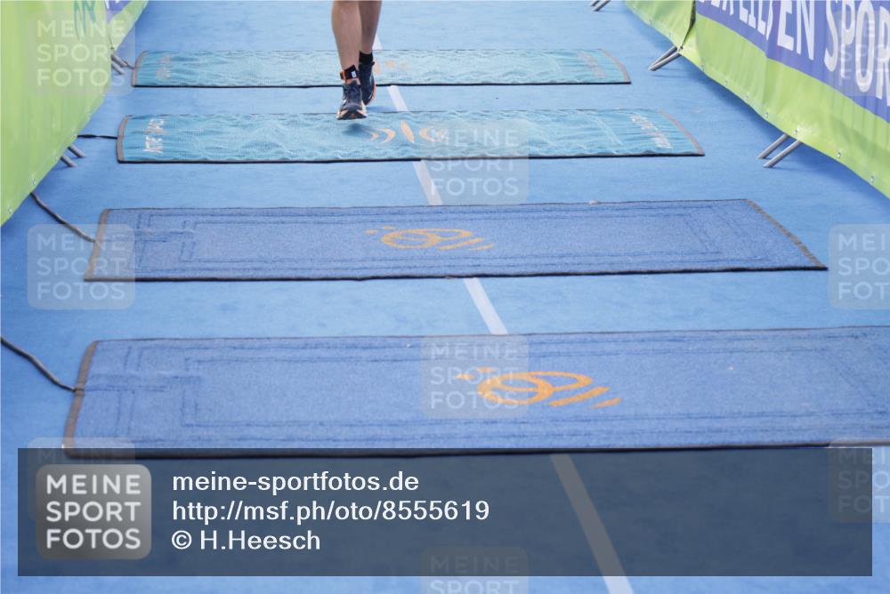 10.08.2025 - GEWOBA Citytriathlon Bremen H.Heesch http://msf.ph/oto/8555619 10.08.2025 14:20:03 Ziel 688 meine-sportfotos.de