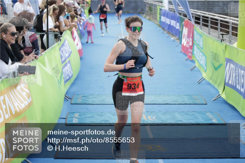 10.08.2025 - GEWOBA Citytriathlon Bremen H.Heesch http://msf.ph/oto/8555653 10.08.2025 14:20:37 Ziel 742, 934 meine-sportfotos.de