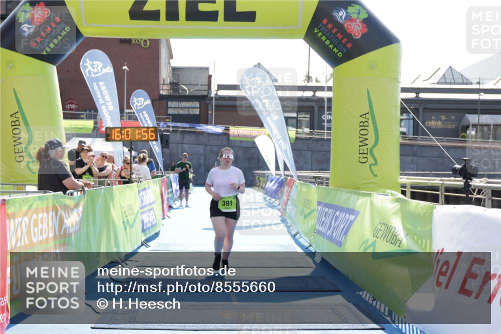 10.08.2025 - GEWOBA Citytriathlon Bremen H.Heesch http://msf.ph/oto/8555660 10.08.2025 16:02:01 Ziel 391 meine-sportfotos.de
