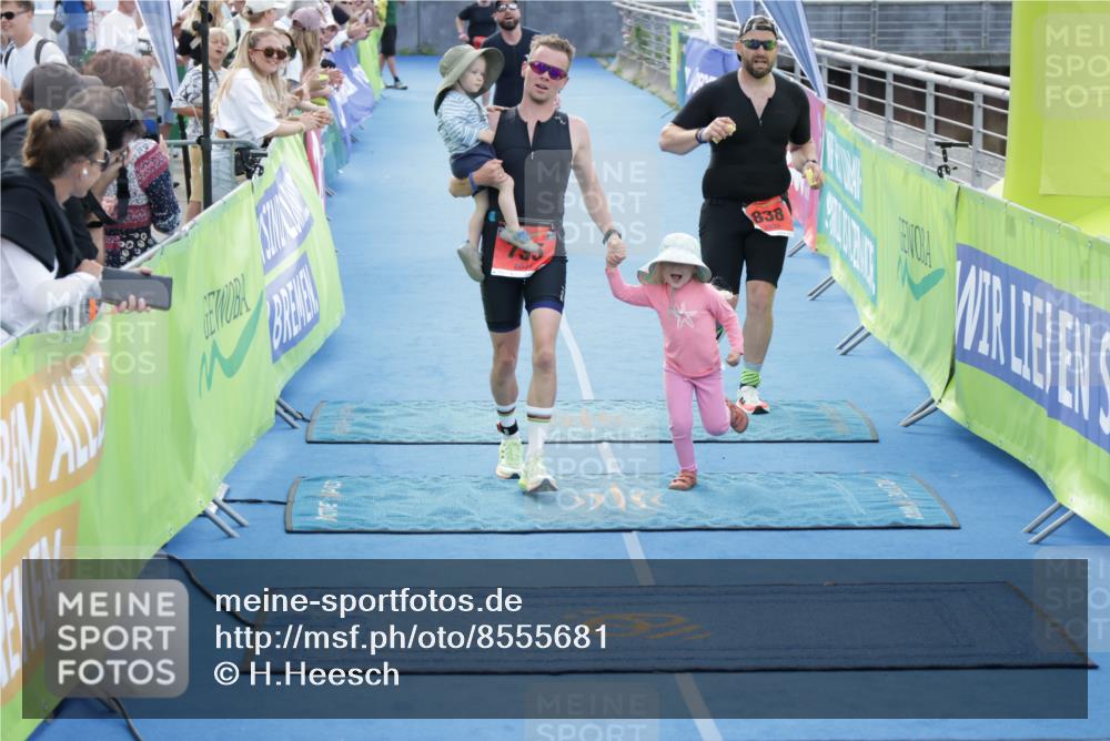 10.08.2025 - GEWOBA Citytriathlon Bremen H.Heesch http://msf.ph/oto/8555681 10.08.2025 14:20:48 Ziel 732, 735, 790, 838, 921 meine-sportfotos.de