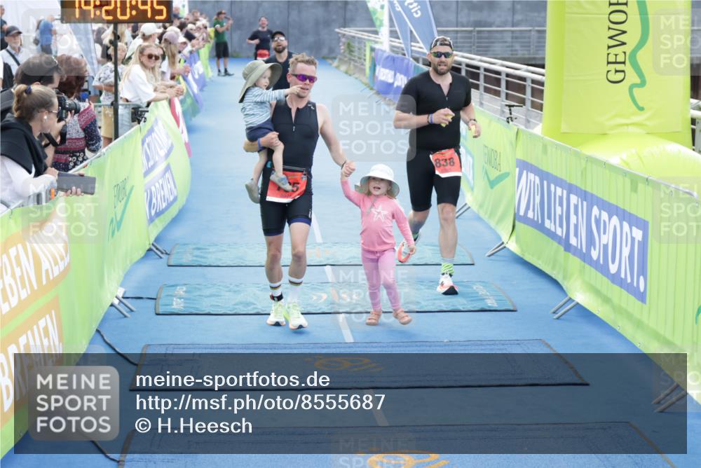 10.08.2025 - GEWOBA Citytriathlon Bremen H.Heesch http://msf.ph/oto/8555687 10.08.2025 14:20:48 Ziel 732, 735, 790, 838, 921 meine-sportfotos.de