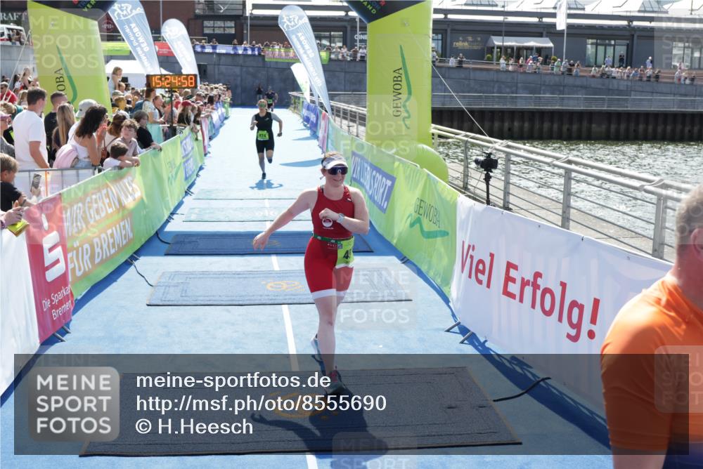 10.08.2025 - GEWOBA Citytriathlon Bremen H.Heesch http://msf.ph/oto/8555690 10.08.2025 15:25:02 Ziel 59, 280, 453, 474 meine-sportfotos.de