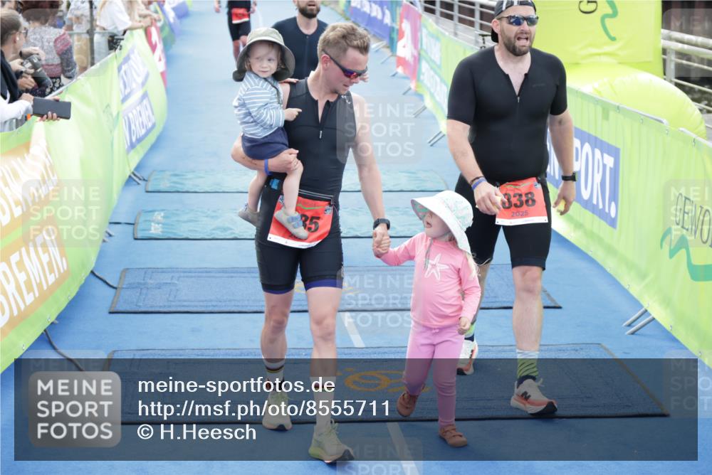 10.08.2025 - GEWOBA Citytriathlon Bremen H.Heesch http://msf.ph/oto/8555711 10.08.2025 14:20:51 Ziel 732, 735, 790, 838, 921 meine-sportfotos.de