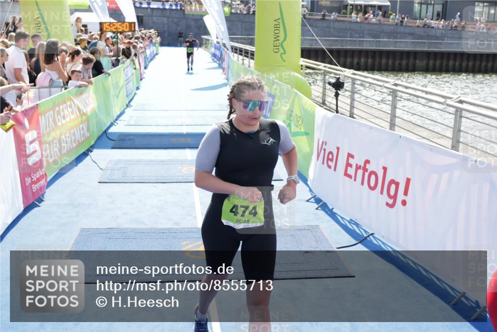 10.08.2025 - GEWOBA Citytriathlon Bremen H.Heesch http://msf.ph/oto/8555713 10.08.2025 15:25:05 Ziel 59, 280, 453, 474 meine-sportfotos.de