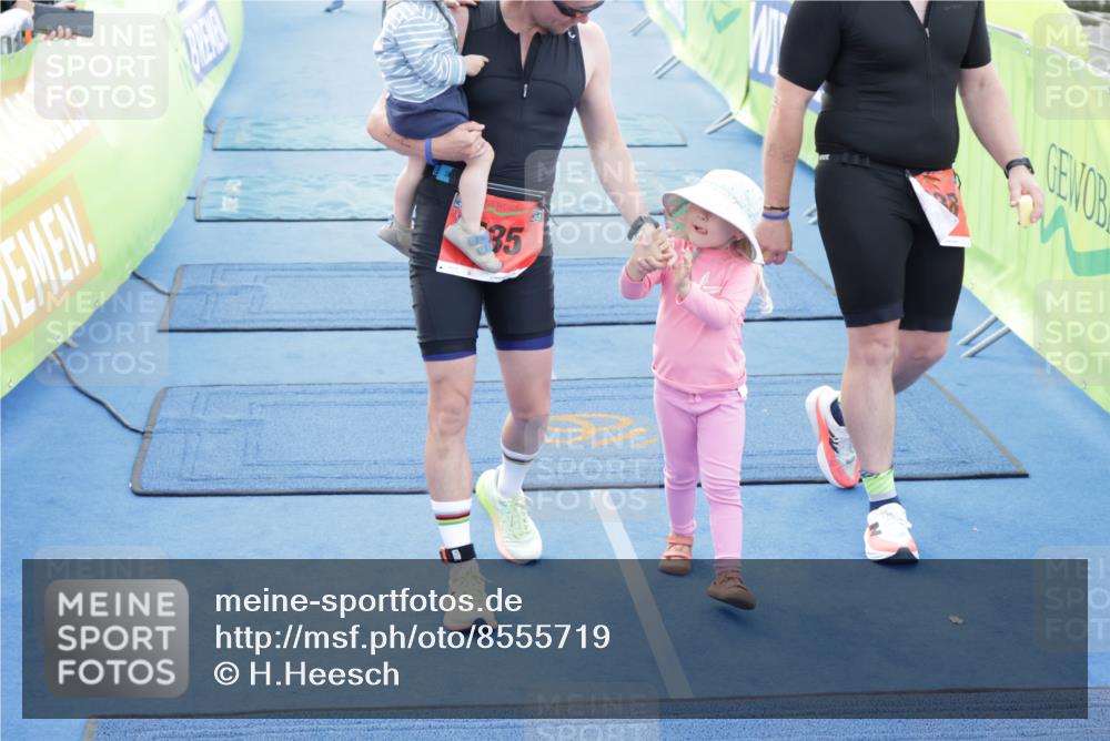 10.08.2025 - GEWOBA Citytriathlon Bremen H.Heesch http://msf.ph/oto/8555719 10.08.2025 14:20:52 Ziel 732, 735, 790, 838, 921 meine-sportfotos.de