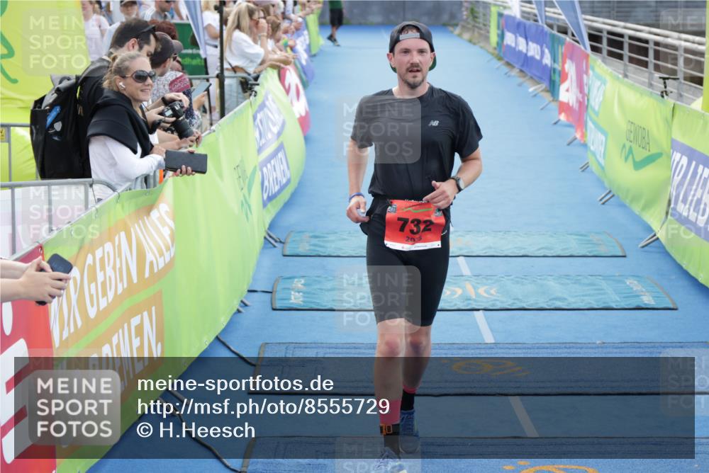 10.08.2025 - GEWOBA Citytriathlon Bremen H.Heesch http://msf.ph/oto/8555729 10.08.2025 14:20:55 Ziel 732, 735, 790, 838 meine-sportfotos.de