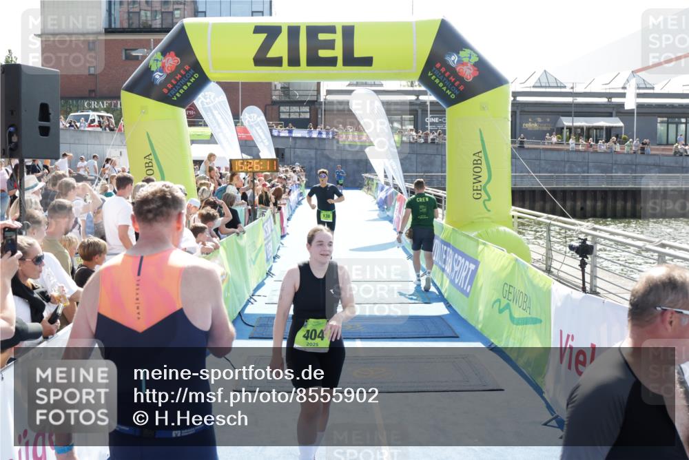 10.08.2025 - GEWOBA Citytriathlon Bremen H.Heesch http://msf.ph/oto/8555902 10.08.2025 15:26:15 Ziel 130, 205, 303, 404 meine-sportfotos.de