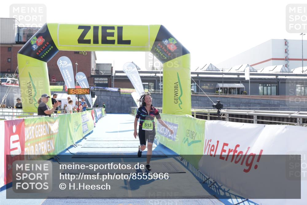 10.08.2025 - GEWOBA Citytriathlon Bremen H.Heesch http://msf.ph/oto/8555966 10.08.2025 16:03:48 Ziel 513 meine-sportfotos.de