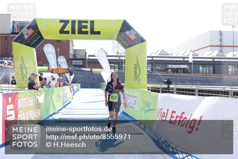 10.08.2025 - GEWOBA Citytriathlon Bremen H.Heesch http://msf.ph/oto/8555971 10.08.2025 16:03:48 Ziel 513 meine-sportfotos.de