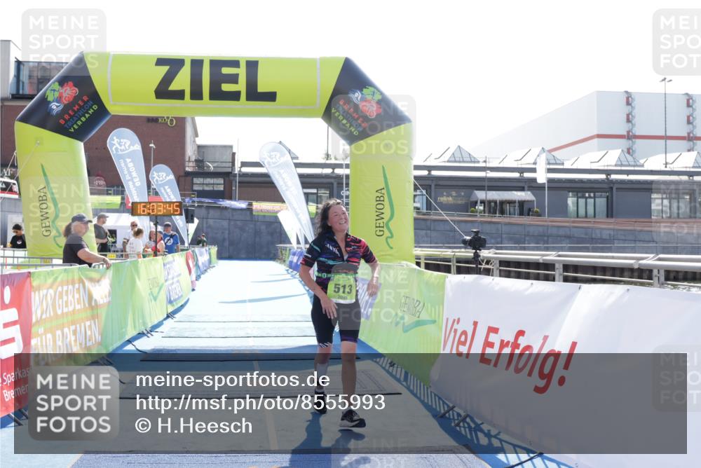 10.08.2025 - GEWOBA Citytriathlon Bremen H.Heesch http://msf.ph/oto/8555993 10.08.2025 16:03:49 Ziel 513 meine-sportfotos.de
