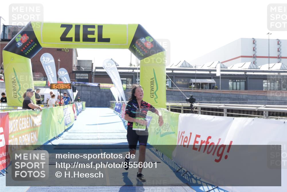 10.08.2025 - GEWOBA Citytriathlon Bremen H.Heesch http://msf.ph/oto/8556001 10.08.2025 16:03:49 Ziel 513 meine-sportfotos.de